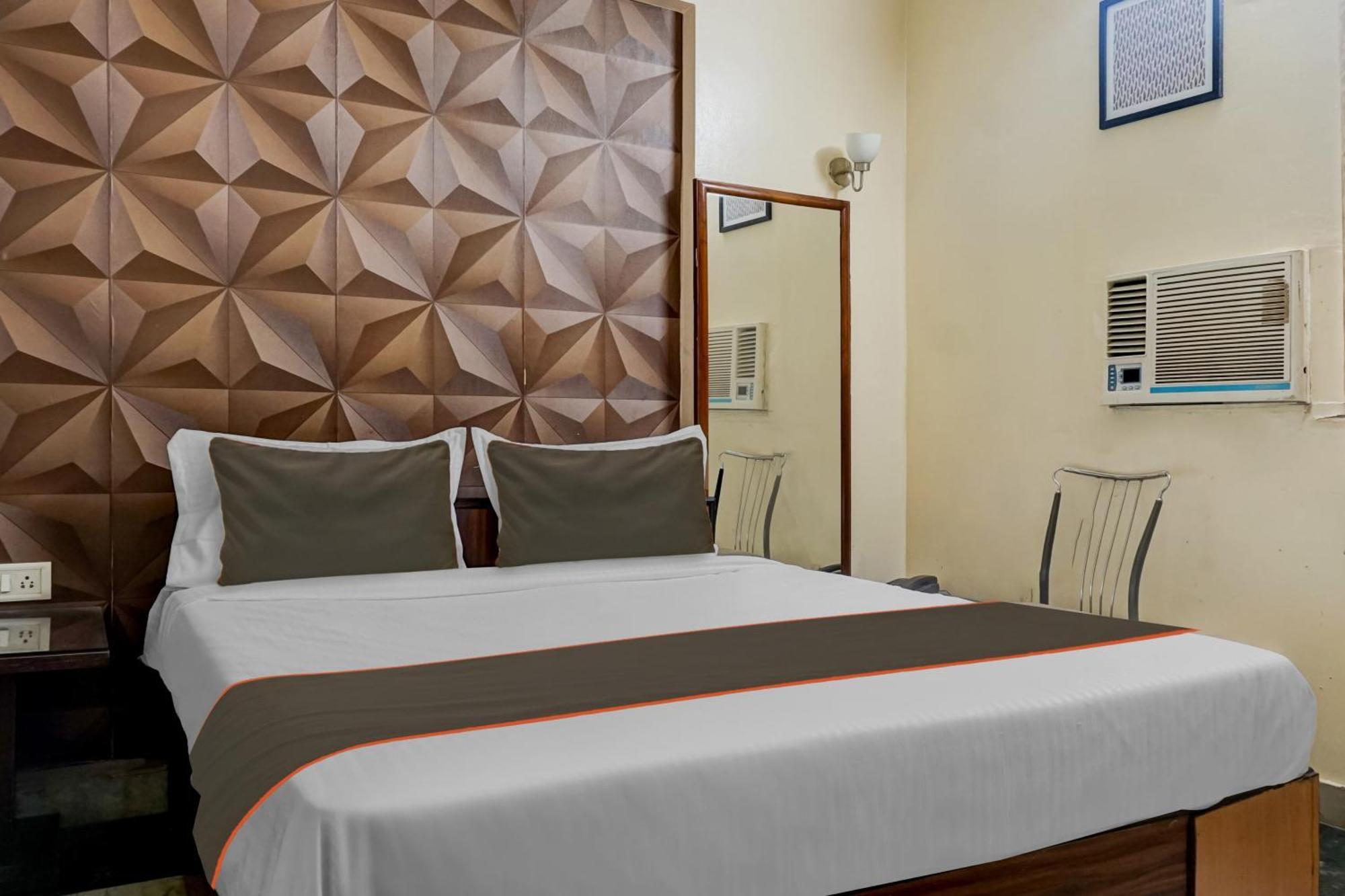 Hotel Galaxy Residency Kalyani Nagar Pune Eksteriør billede